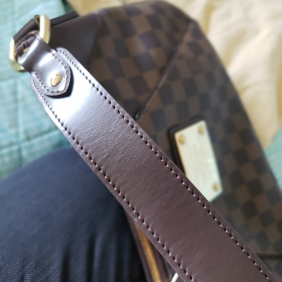 SOLD: Louis Vuitton Thames PM Excellent condition. - Picture 5 of 8